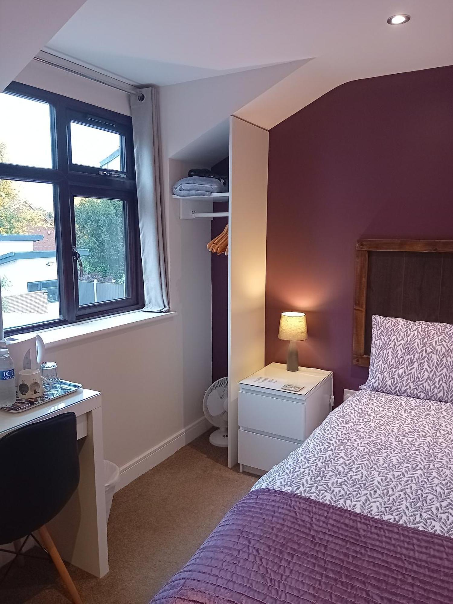 Middle House Bed & Breakfast Coventry Eksteriør bilde